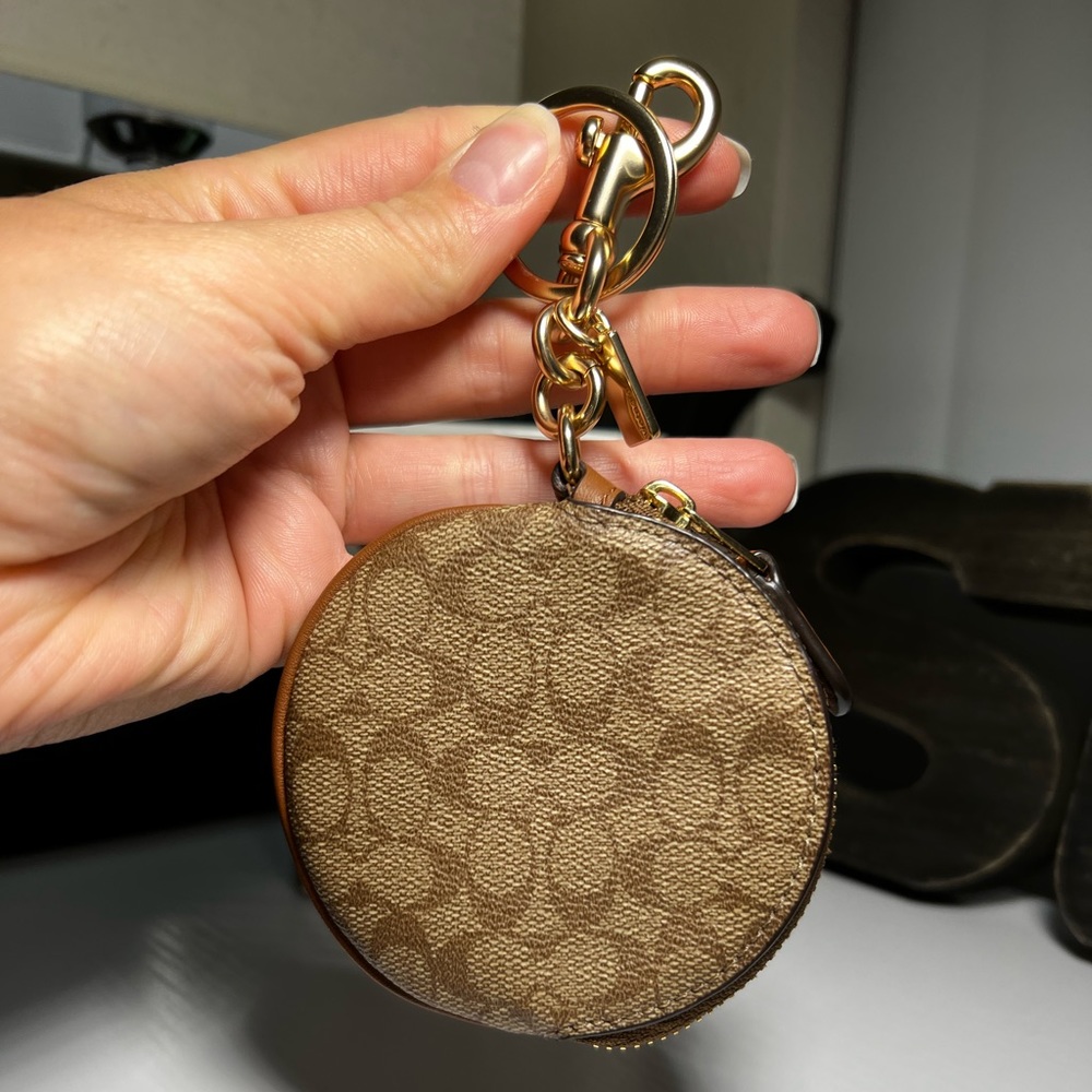 Coach Signature Keychain ⭐️ - Picture 2 of 4
